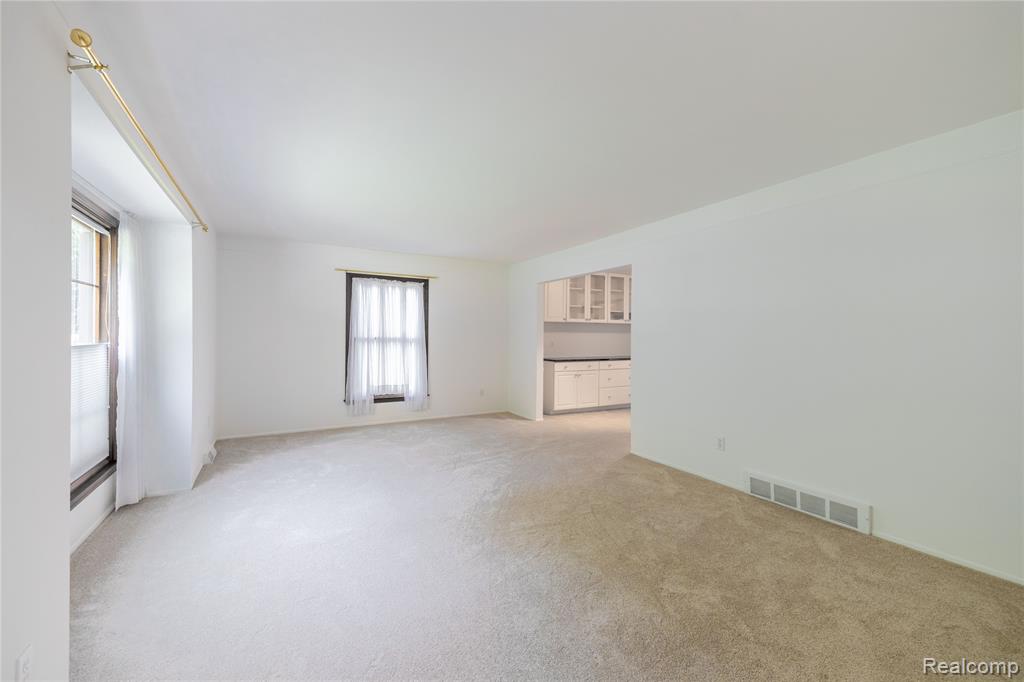 7611 Ferry Road, Grosse Ile, MI 48138 — Photo 19