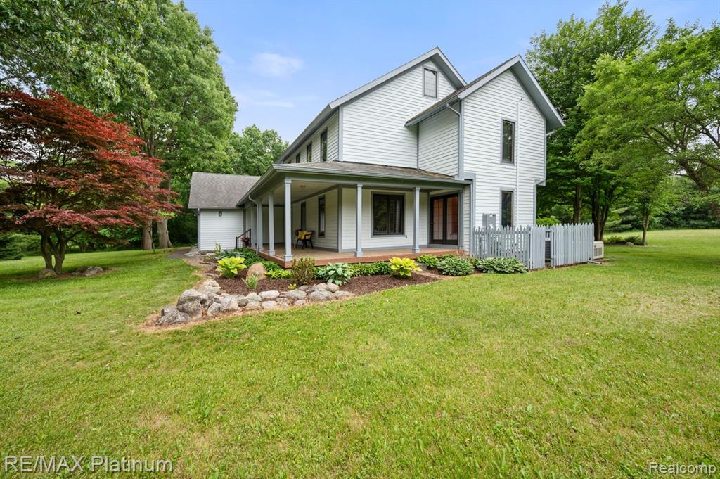 12902 Autumn Ridge Court, Milford, MI 48380 — Photo 49