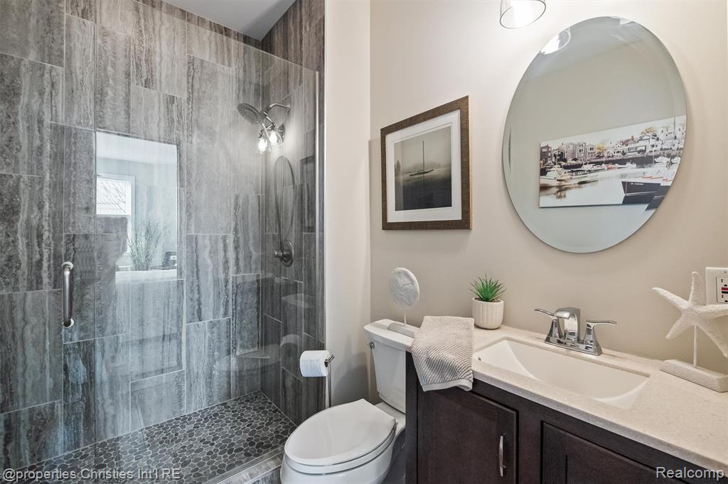 41245 Belvidere Street, Harrison Township, MI — Photo 49
