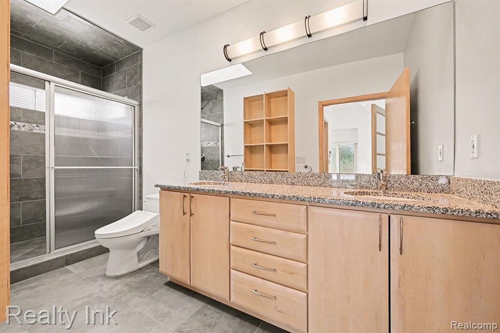 49235 S Fox Drive, Plymouth, MI, 48170