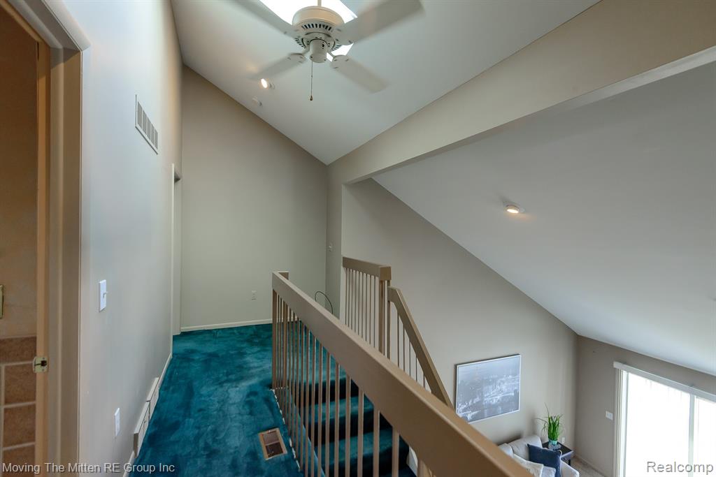 925 N Rosevere Avenue, Dearborn, MI 48128 — Photo 23