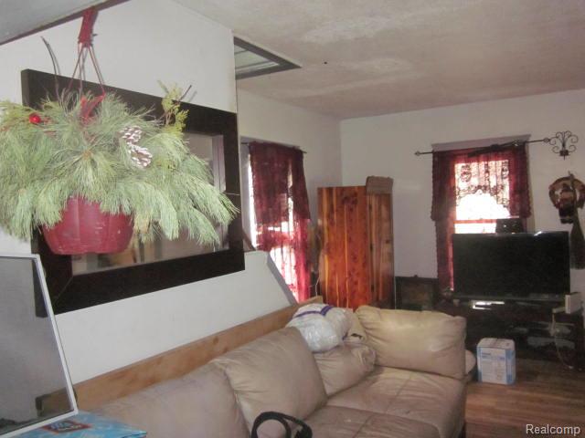 907 Wayne Street, Jackson, MI 49202 — Photo 15