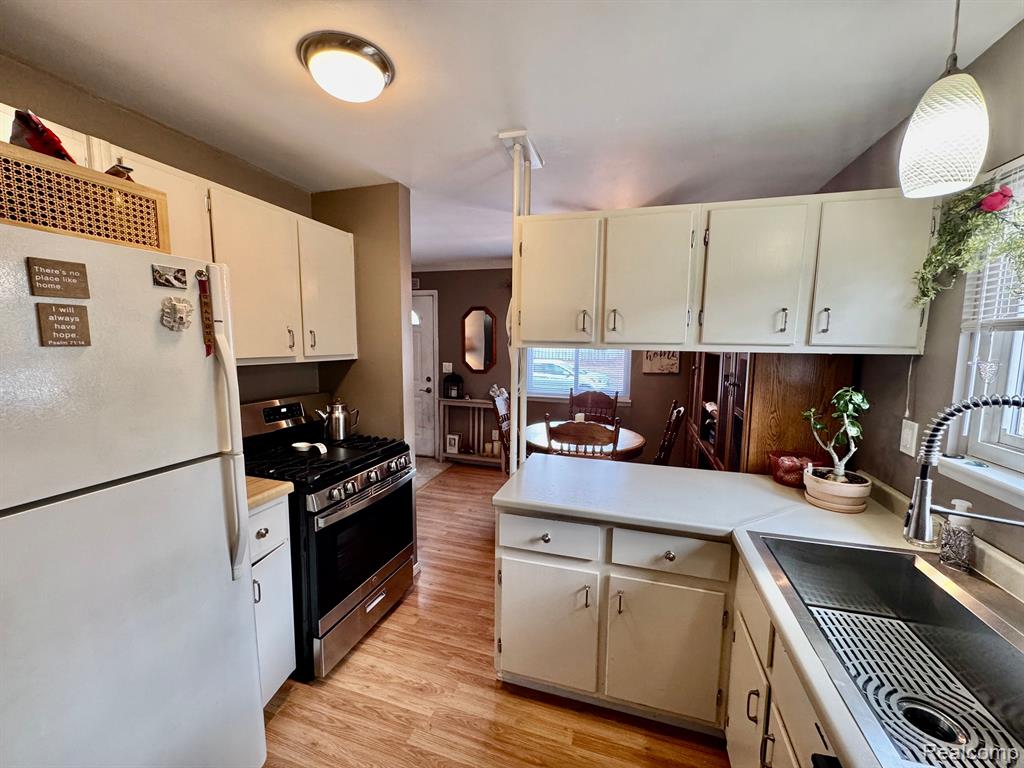6327 ARTHUR Street, Westland, MI — Photo 12