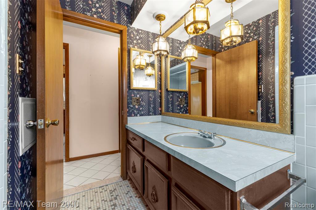 6531 Mead Street, Dearborn, MI 48126 — Photo 16