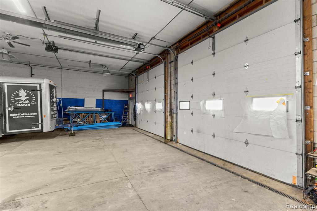 26289 W 8 Mile Road, Redford, MI 48240 — Photo 39