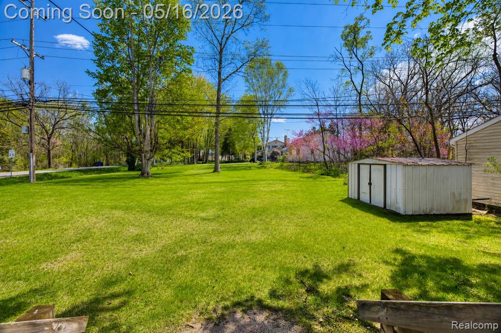 3518 N Shimmons Circle, Auburn Hills, MI 48326 — Photo 32