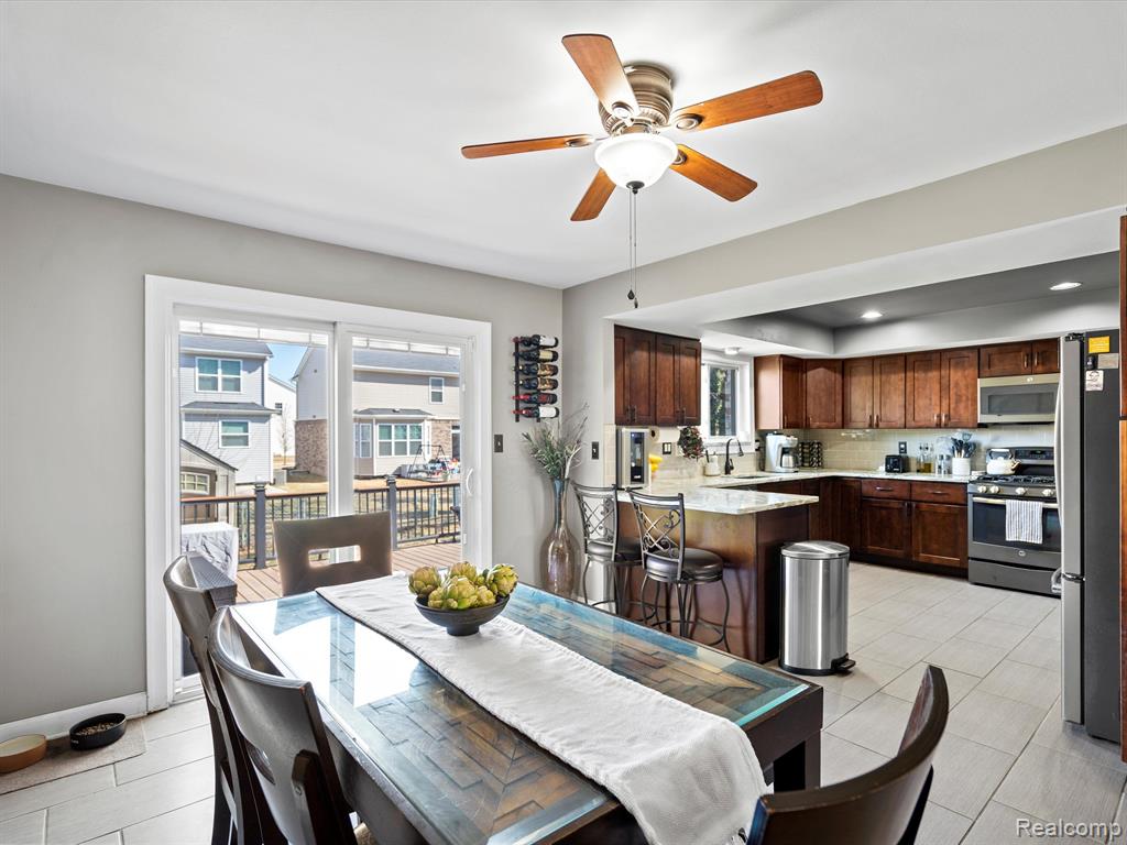42268 SYCAMORE Drive, Sterling Heights, MI 48313 — Photo 13