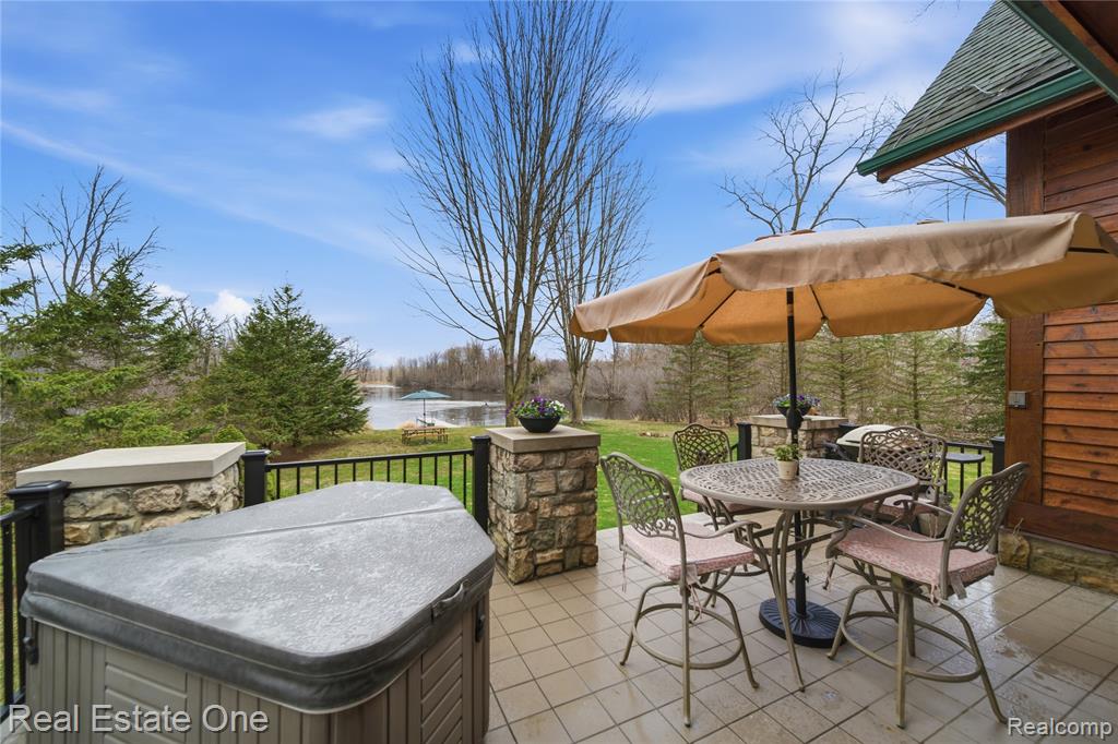 4529 Shoreview Lane, Whitmore Lake, MI 48189 — Photo 43