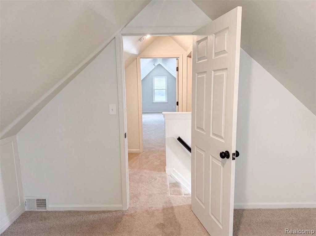 5456 Northlawn Drive, Sterling Heights, MI 48310 — Photo 8