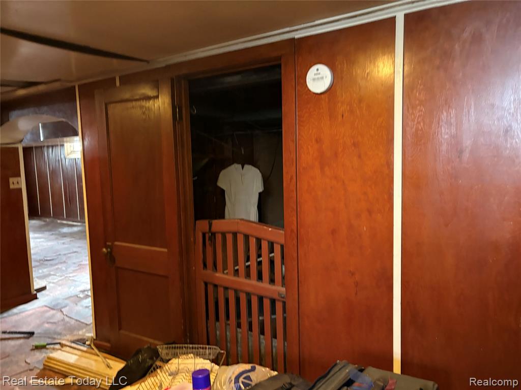 2405 Sturtevant Street, Detroit, MI 48206 — Photo 17