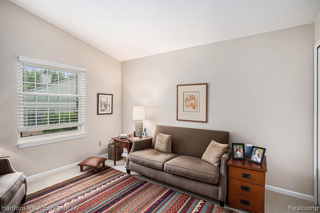29335 Regents Pointe, 77, Farmington Hills, MI 48331 — Photo 13