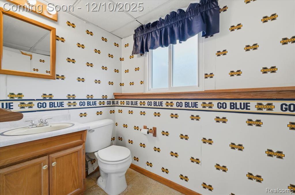 21231 Tiffany Drive, Woodhaven, MI 48183 — Photo 19