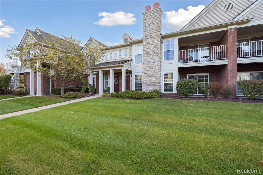 28256 Oakmonte Circle E, New Hudson, MI 48165 — Photo 30