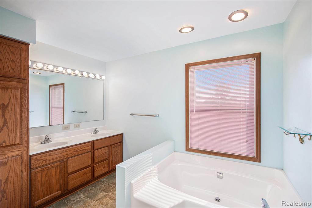 5489 Cade Road, Imlay City, MI 48444 — Photo 14