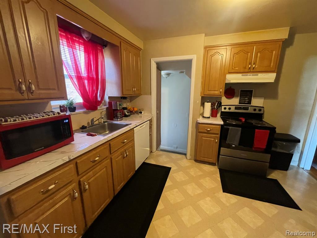 15429 Fairmount Drive, Detroit, MI 48205 — Photo 14