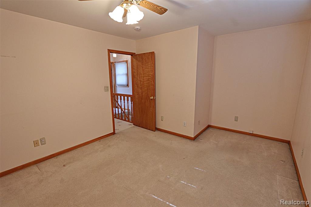 6964 Norborne Avenue, Dearborn Heights, MI 48127 — Photo 30