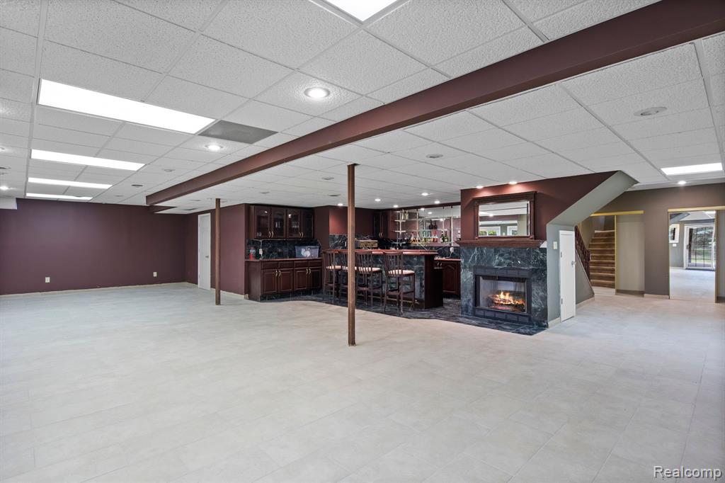 8950 WOODLORE SOUTH Drive, Plymouth, MI 48170 — Photo 45