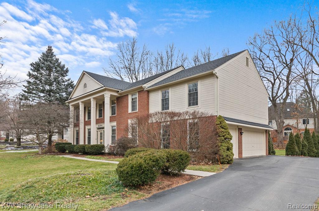 5294 BRIDGE Trail E, Commerce Twp, MI 48382 — Photo 3