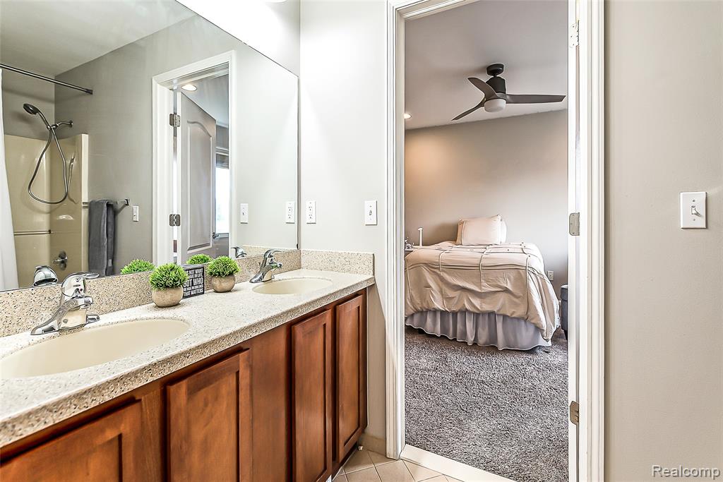 1010 Paddock Drive, South Lyon, MI 48178 — Photo 15