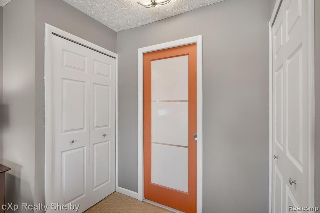 691 BARCLAY Drive, Troy, MI 48085 — Photo 29