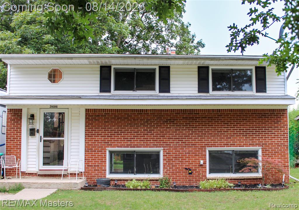 31686 Hazel Street, Rockwood, MI