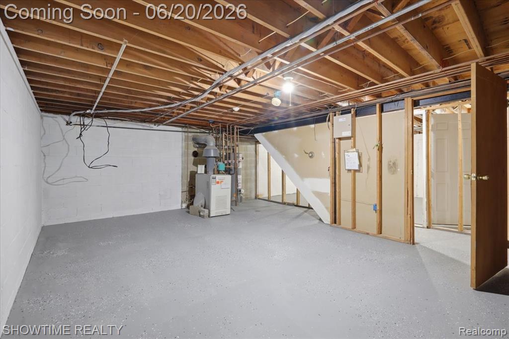 1661 Madeline Drive, Lapeer, MI 48446 — Photo 37