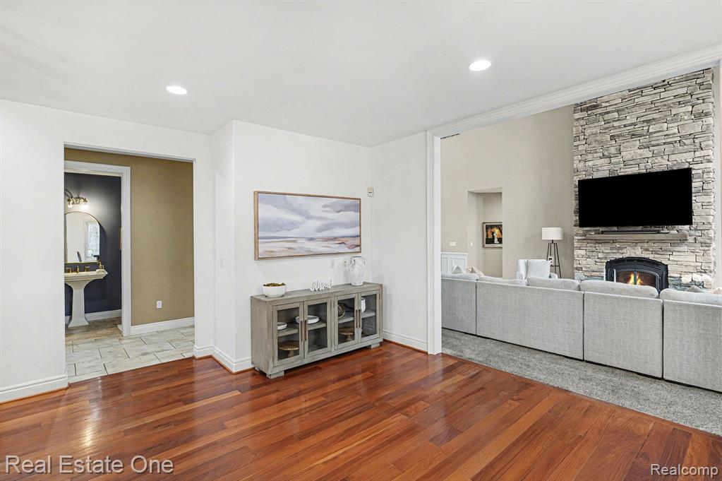 12901 Sleigh Trail, Milford, MI 48380 — Photo 18
