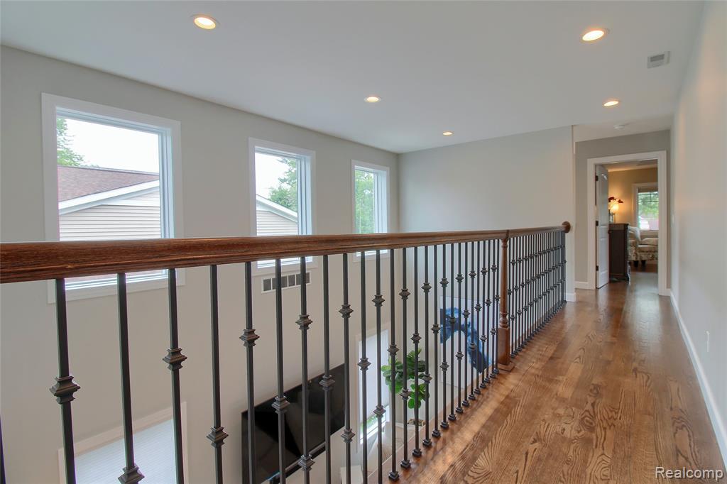 526 Plum Street, Wyandotte, MI 48192 — Photo 23