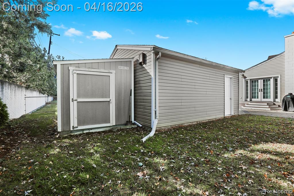 4350 Mandalay Avenue, Royal Oak, MI 48073 — Photo 41
