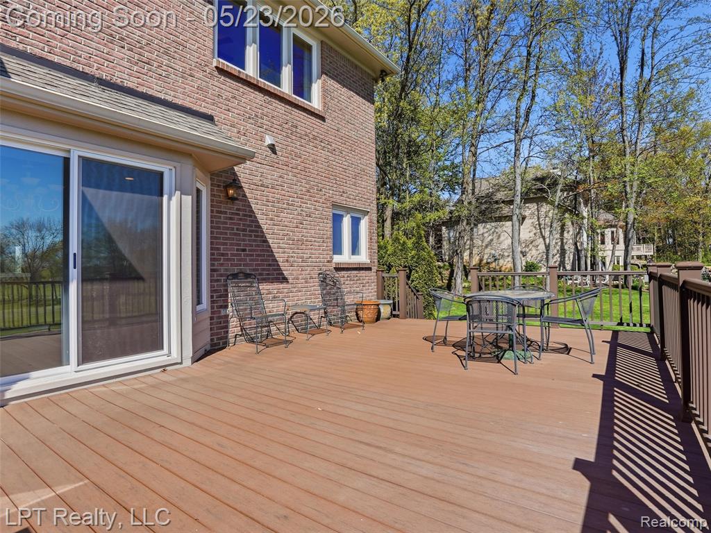 860 Troon, Highland, MI — Photo 39