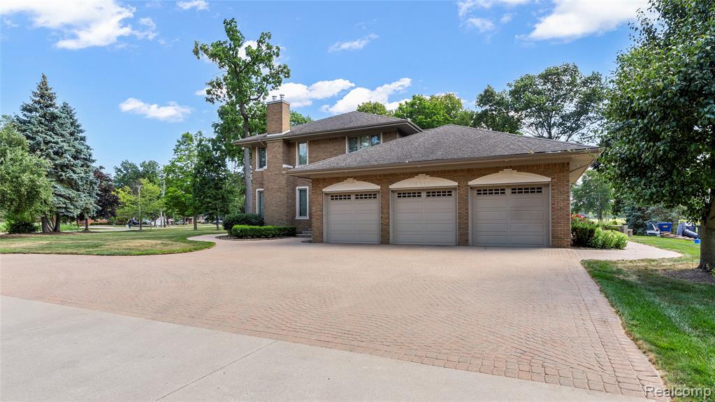 9281 Island Drive, Grosse Ile, MI 48138 — Photo 5
