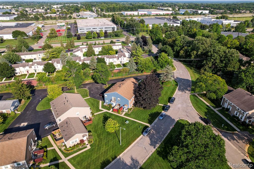 23404 N Rockledge, Novi, MI — Photo 37