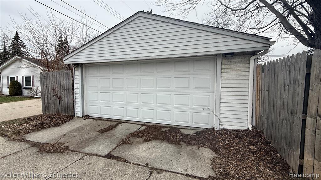 1644 E Goulson Avenue, Hazel Park, MI 48030 — Photo 18