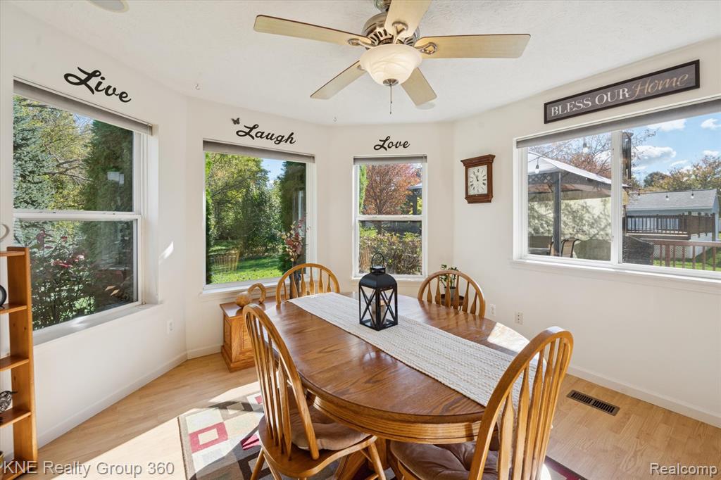 618 Bluebird Lane, Pinckney, MI 48169 — Photo 14