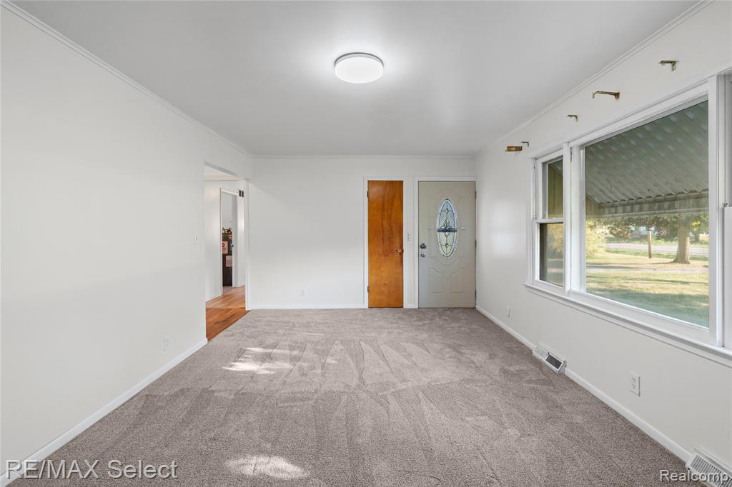 7449 Jennings Road, Swartz Creek, MI 48473 — Photo 14