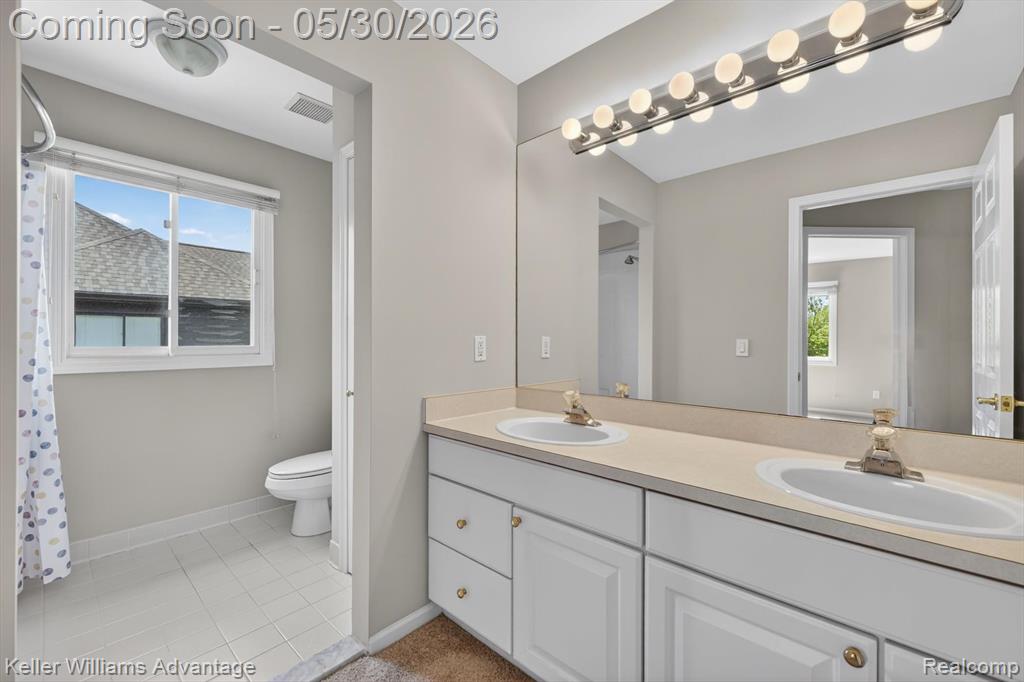 6356 Branford Drive, West Bloomfield, MI — Photo 42