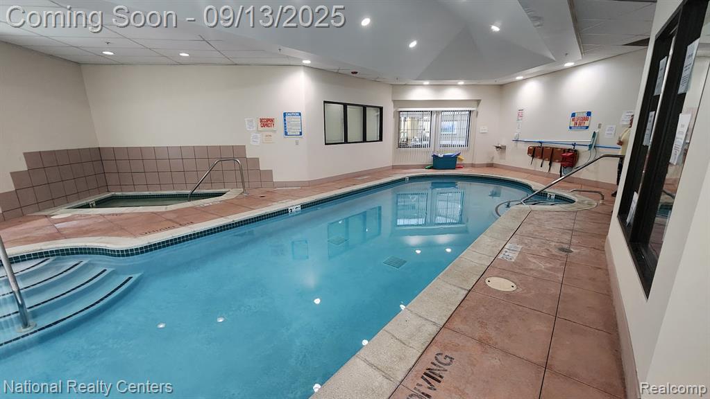 21295 Juniper Court, Farmington Hills, MI 48336 — Photo 31