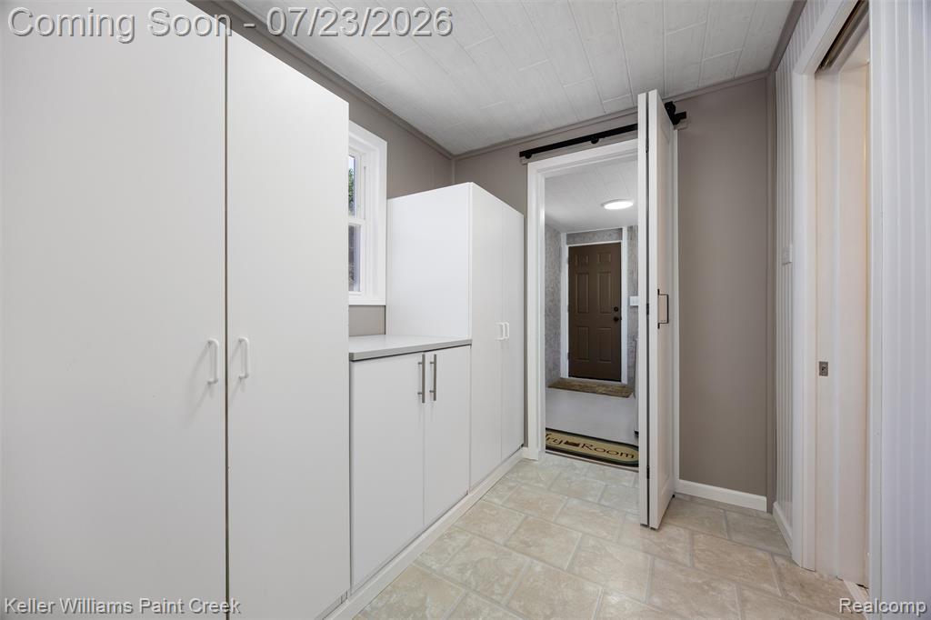 423 East Road, Holly, MI 48442 — Photo 14