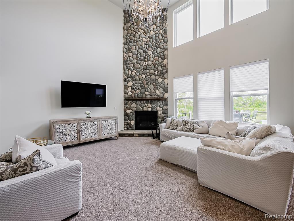 24503 Scenic Drive, South Lyon, MI 48178 — Photo 6