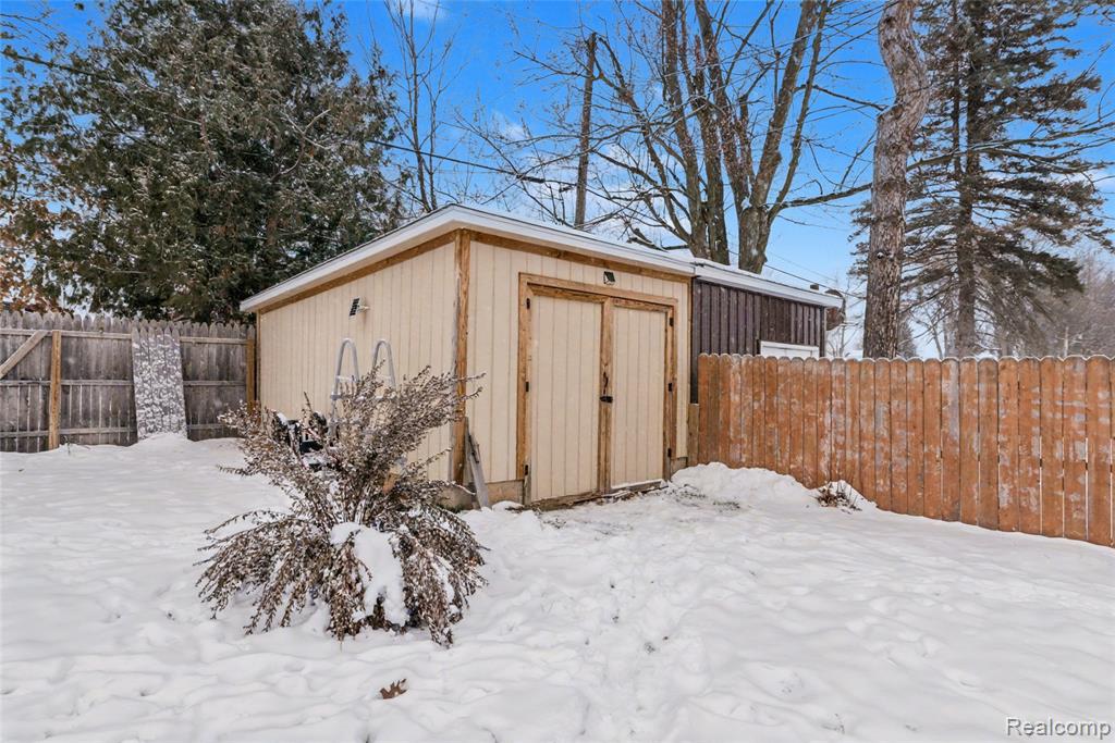 6158 S Fulton Street, Mayville Vlg, MI 48744 — Photo 24