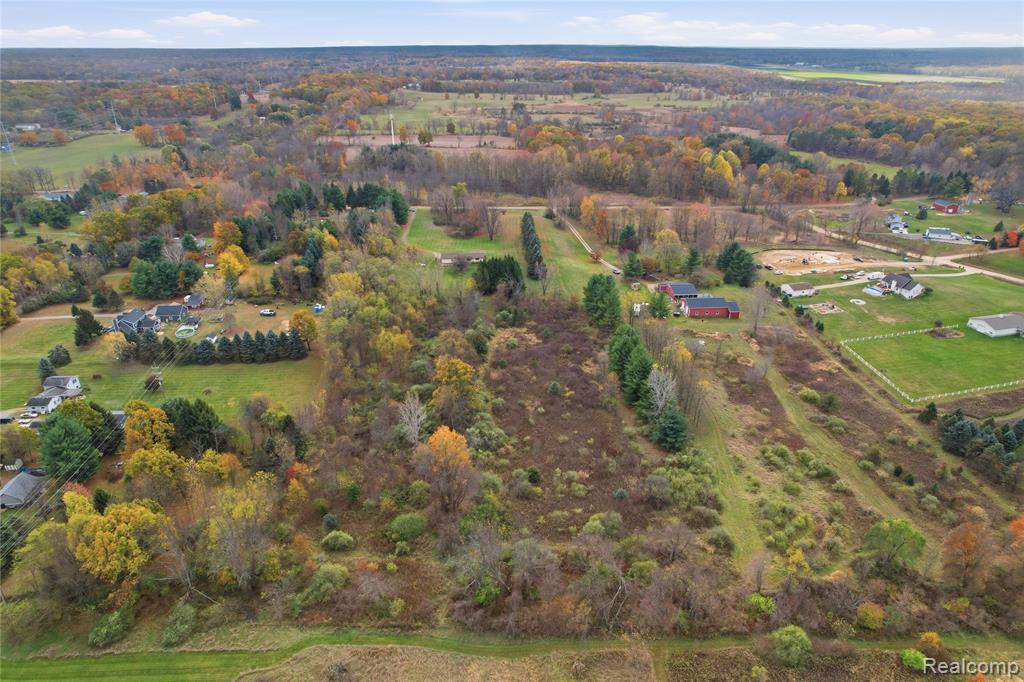 6080 W Coon Lake Road, Howell, MI 48843 — Photo 31