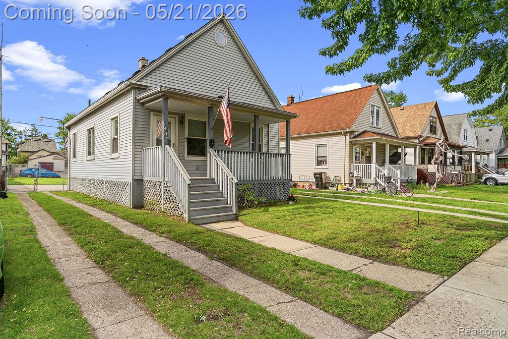 437 Poplar Street, Wyandotte, MI 48192 — Photo 4
