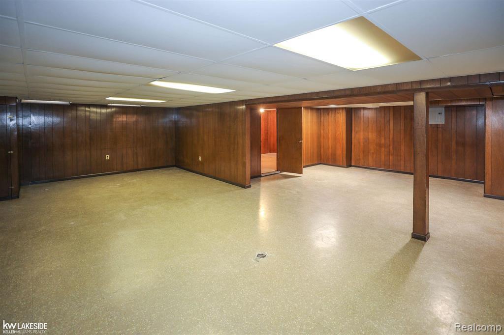13325 Iowa Drive, Warren, MI 48088 — Photo 18