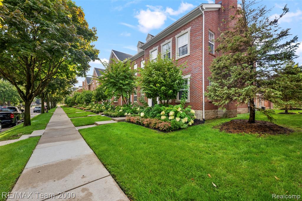 21723 Garrison Street, 23, Dearborn, MI 48124 — Photo 3