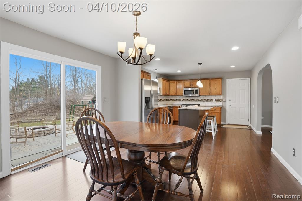 7354 Harrington Drive, Brighton, MI 48116 — Photo 9