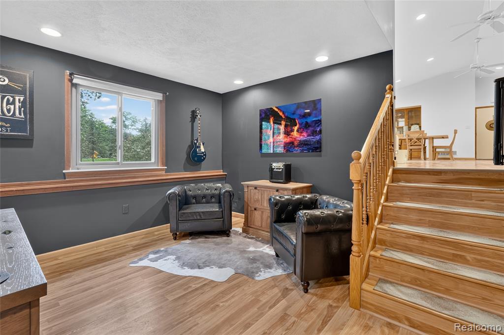 8655 Joey Drive, Pinckney, MI 48169 — Photo 31