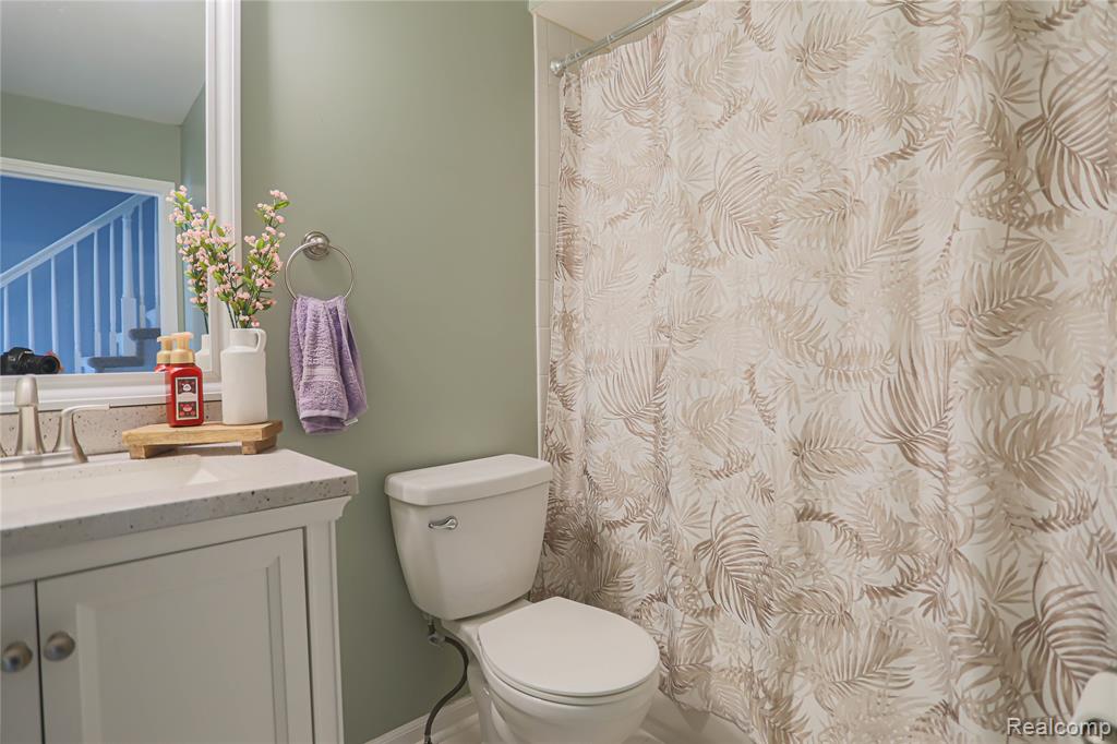50578 Woodbury Drive, New Baltimore, MI 48047 — Photo 10