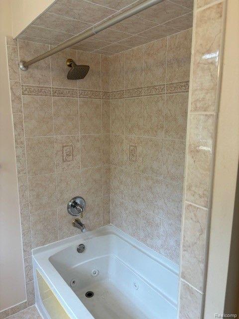 4210 Sunburst, Waterford, MI — Photo 11