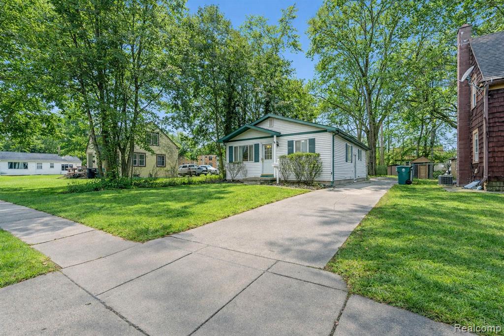 513 Stoddard Avenue, East Lansing, MI 48823 — Photo 16