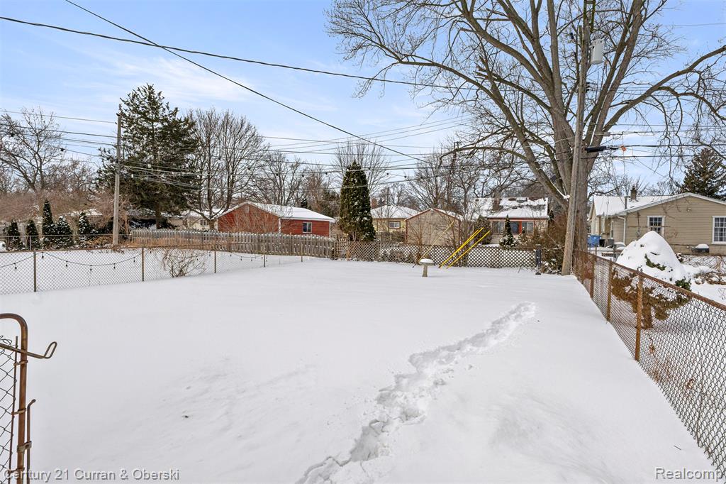4994 Campbell Street, Dearborn Heights, MI 48125 — Photo 31